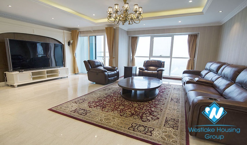 Spacious high floor 4 bedrooms apartment for rent in Ciputra, Tay Ho, Hanoi